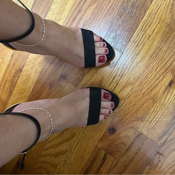 Zara gold heel classic black sandal